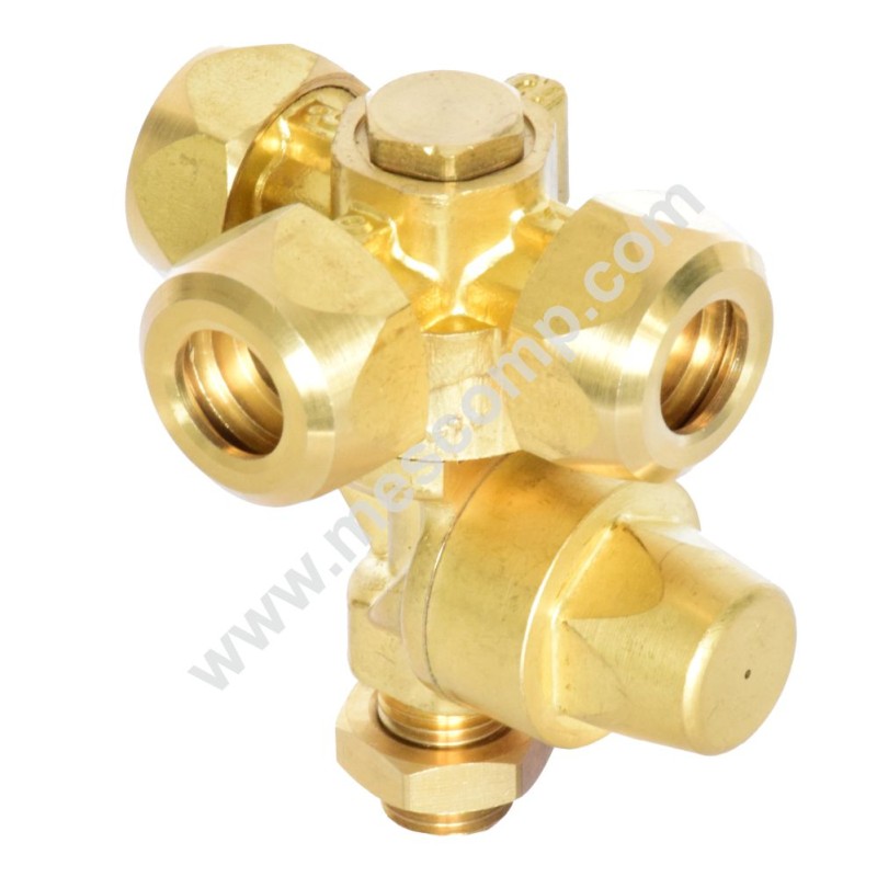 Brass triple nozzle holder, male thread, Ø 18